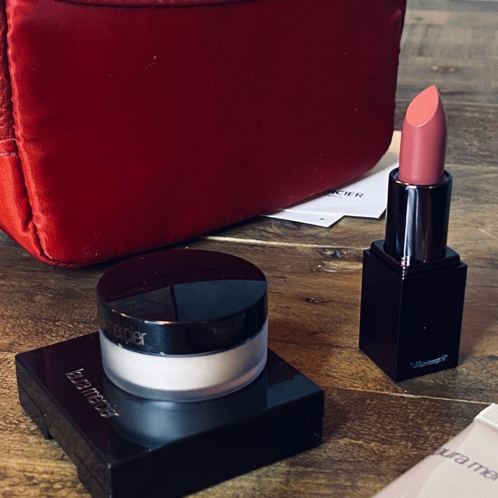 Laura Mercier Makeup bundle - Picture 1 of 8